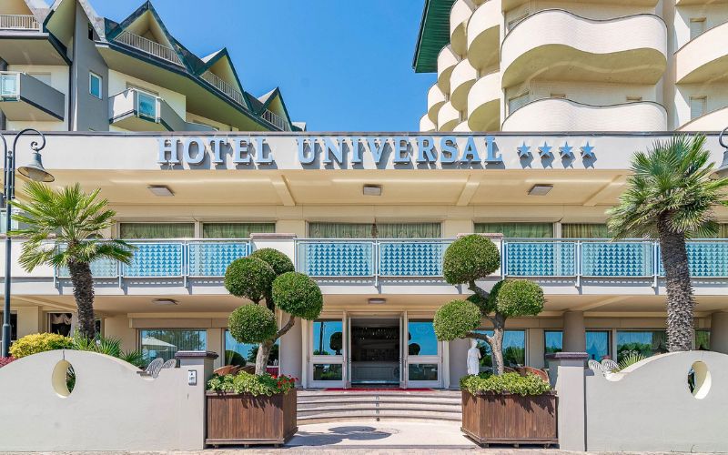 HOTEL UNIVERSAL
